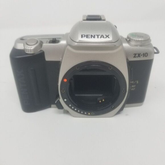 Pentax ZX-10 Silver And Black 35mm SLR Film Photography Camera Autofocus Flash - Picture 7 of 11
